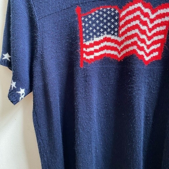 Vintage USA Flag Short Sleeve Knit Top // Medium // 4th of July - Picture 2 of 5